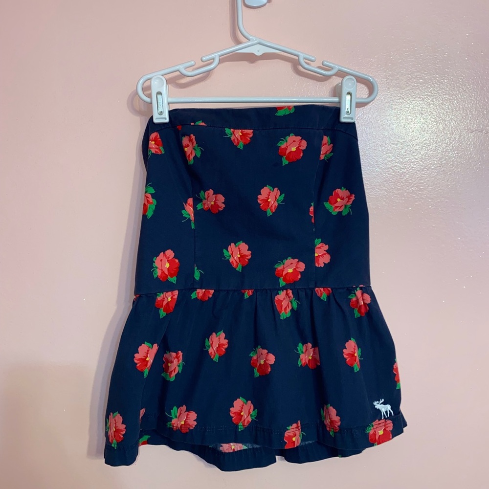 Abercrombie Strapless Floral Top